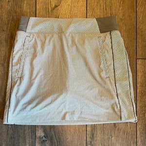 Athleta Brooklyn Textured Skirt Skort